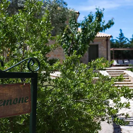 Asplathia Lefkada Villa *