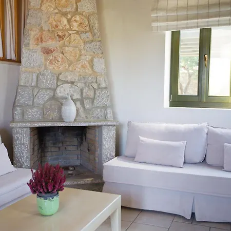 Asplathia Lefkada فيلة