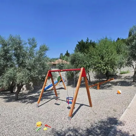 Asplathia Lefkada فيلة *