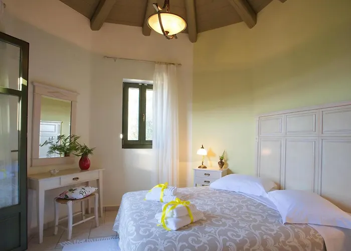 Asplathia Lefkada * Spanokhórion